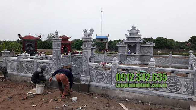 Khu lăng mộ dòng họ