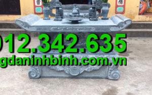 Các mẫu bàn lễ đá thờ đẹp chất liệu đá xanh tự nhiên