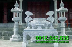 Đầu năm nên công đức vào Chùa, Đình, Đền, Nhờ thờ họ những gì?