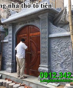 Cổng nhà thờ tổ tiên