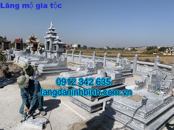 mẫu khu nhà mồ đẹp, khu nhà mồ bằng đá, mẫu khu nhà mồ đẹp bằng đá, xây khu nhà mồ đẹp bằng đá khối, khu nhà mồ đẹp, nhà mồ đẹp đơn giản, mẫu nhà mồ miền tây, mẫu nhà mồ đẹp, nhà mồ miền tây, giá xây nhà mồ, nhà mồ cao cấp bằng đá granite, nhà mồ cao cấp bằng đá khối, Mộ gia tộc, khu mộ gia tộc,