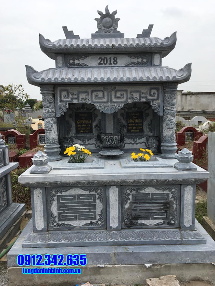 Mộ đôi bằng đá xanh tự nhiên