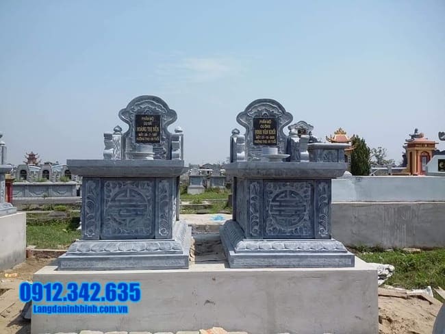 mộ đôi bằng đá tại Quảng Trị đẹp