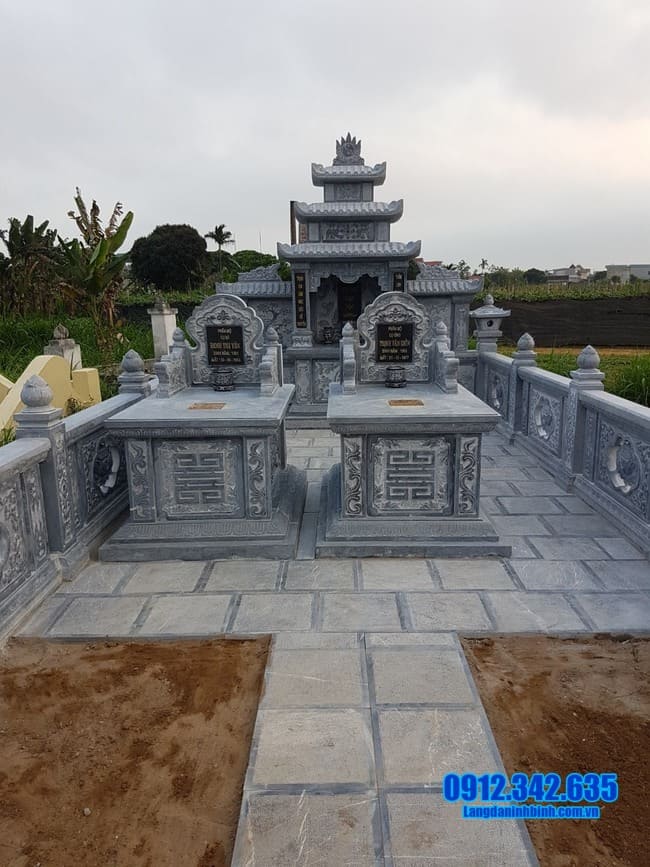 mẫu lăng mộ tại Huế