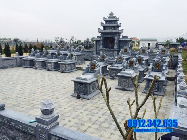 khu lăng mộ đá đẹp tại Quảng Ngãi