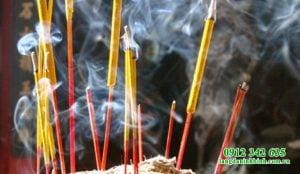 Bài văn khấn mùng 1 ở chùa đơn giản